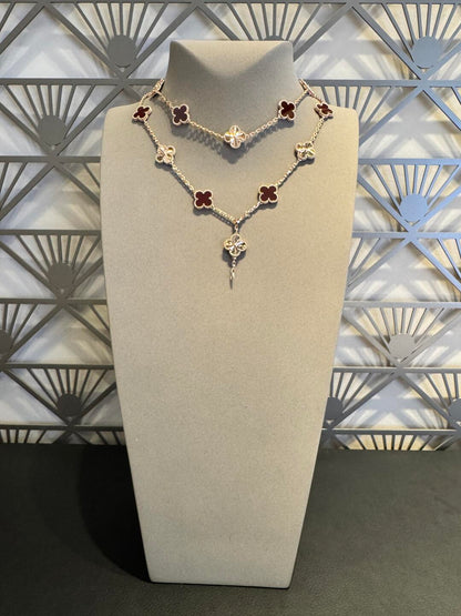 [Luxora]CLOVER 20 MOTIFS LASER CARNELIAN NECKLACE