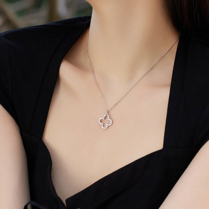 [Luxora]Four-Leaf Clover Hollow Design Exquisite Necklace