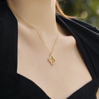 [Luxora]Four-Leaf Clover Hollow Design Exquisite Necklace