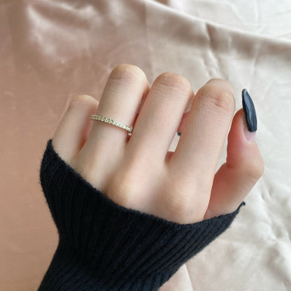 [Luxora]Delicate Sparkling Round Cut Daily Ring
