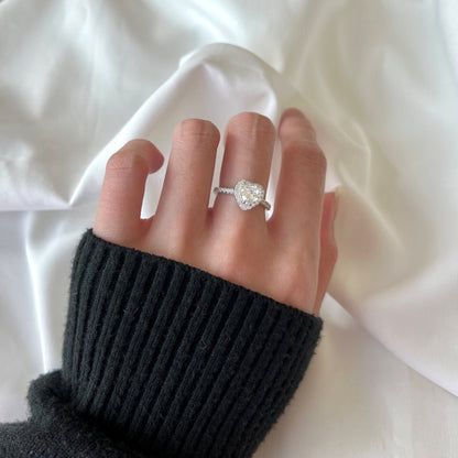 [Luxora]Eternity Splashy Romantic Heart Shape Lover Ring