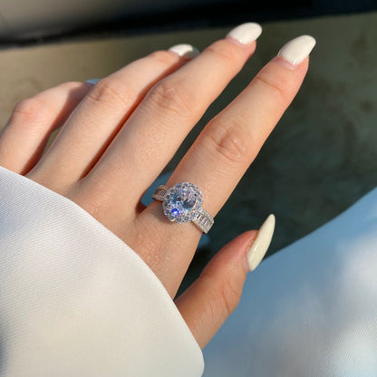 [Luxora]1.5 Carat Dazzling Charming Oval Cut Banquet Ring