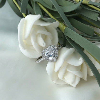 [Luxora]Eternity Splashy Romantic Heart Shape Lover Ring