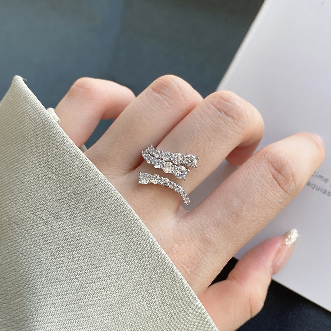 [Luxora] Einzigartiger, lebendiger Ring in Schlangenform für jeden Tag