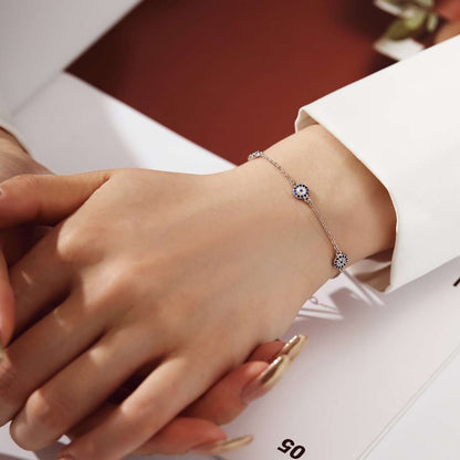 [Luxora]Delicate Round Shape Pendent Necklace