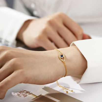 [Luxora]Devil's Eye Hollow Design Bracelet