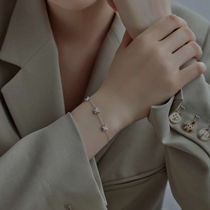 [Luxora]Radiant Butterfly Shape Necklace