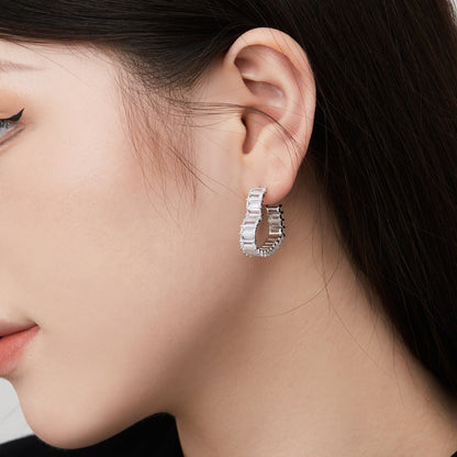 [Luxora]Radiant Heart Cutout Earrings