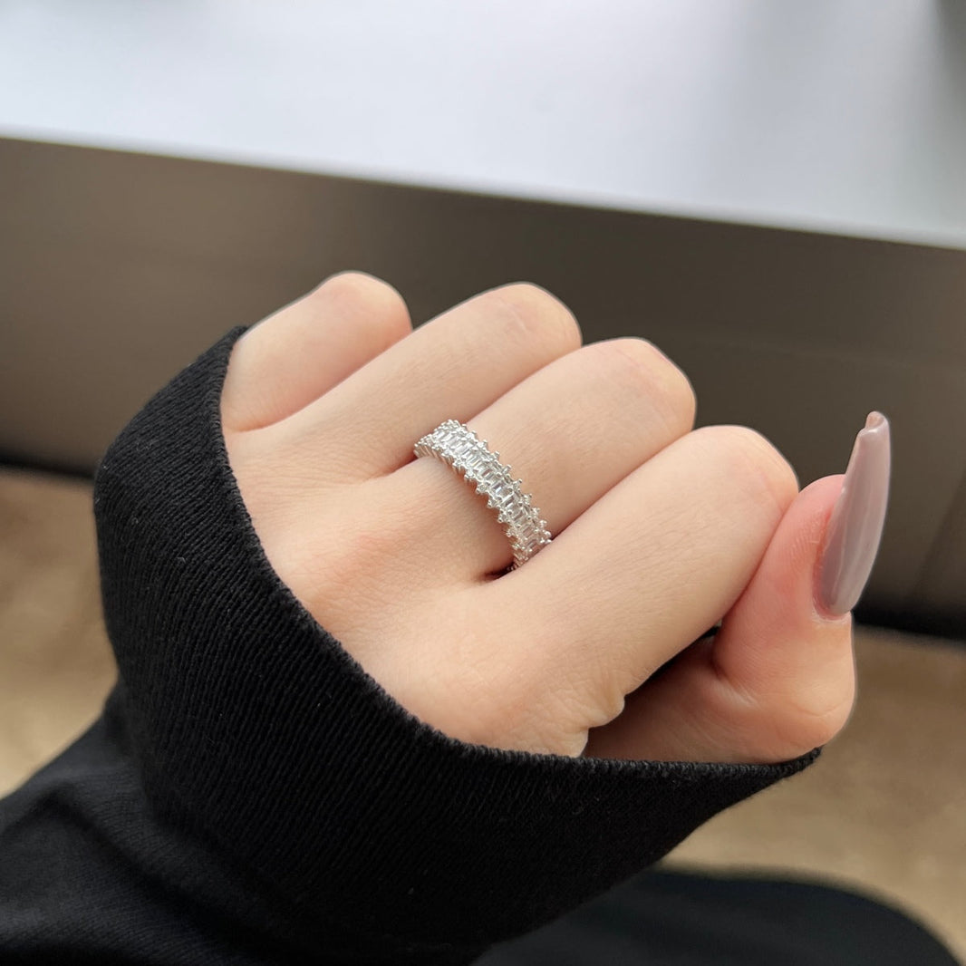 [Luxora]Splashy Ornate Emerald Cut Cocktail Ring