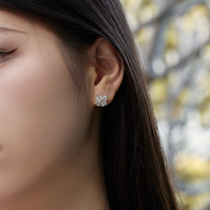 [Luxora]Four-Leaf Clover Ball Earrings