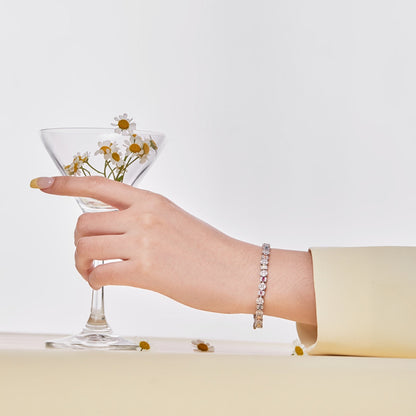 [Luxora]Dazzling Radiant Multi Cut Daily Bracelet