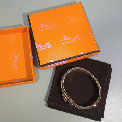 [Luxora]H ROUGE BRACELET
