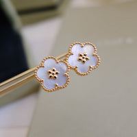 [Luxora]LUCKY PINK GOLD WHITE MOP EARRINGS