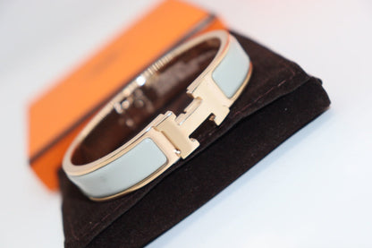 [Luxora]H LIGHT BLUE BRACELET