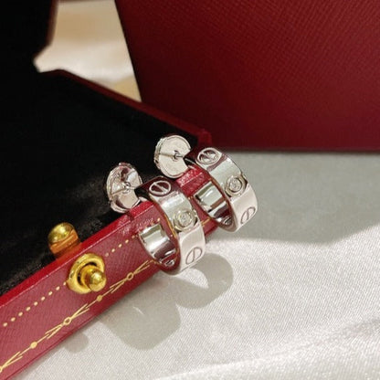 [Luxora] LOVE OHRRINGE 5,7 MM 2 DIAMANTEN