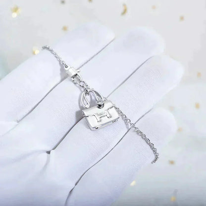 [Luxora]AMULETTE PEDANT SILVER NECKLACE