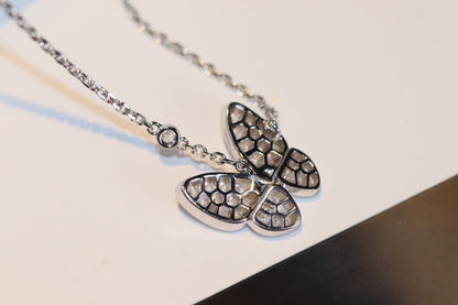 [Luxora]BUTTERFLY DIAMOND NECKLACE