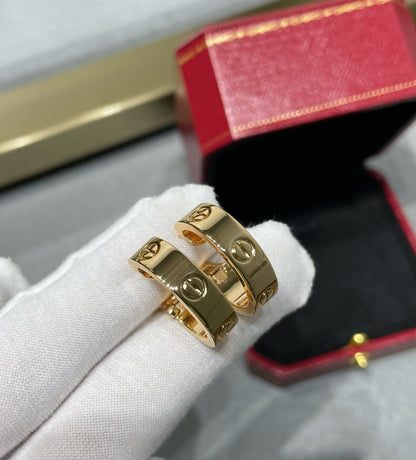 [Luxora] LOVE 5,5MM OHRRINGE