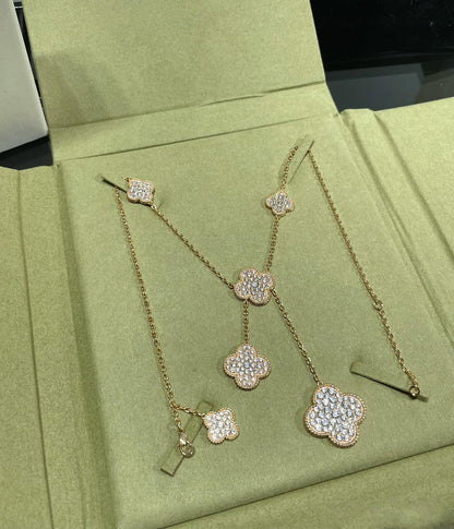 [Luxora]CLOVER 6 MOTIF DIAMOND PAVED NECKLACE