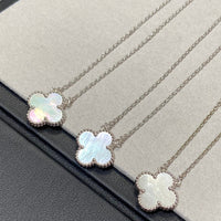 [Luxora]CLOVER MEDIUM SILVER WHITE MOP NECKLACE