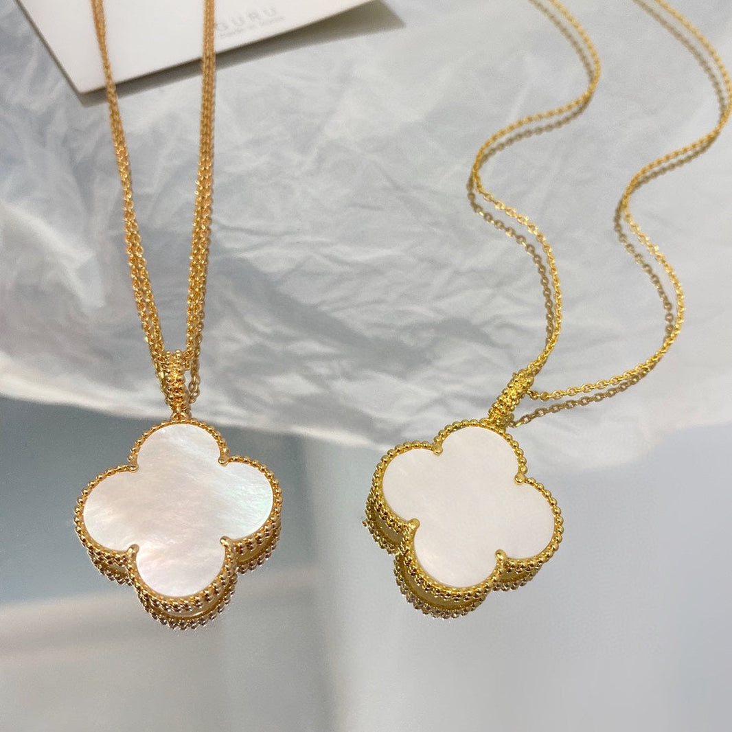 [Luxora]CLOVER 25MM MOP LARGE PENDANT NECKLACE