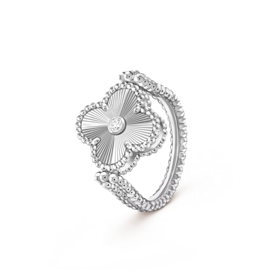 [Luxora]CLOVER RIVERSIBLE RING SILVER COLLECTION