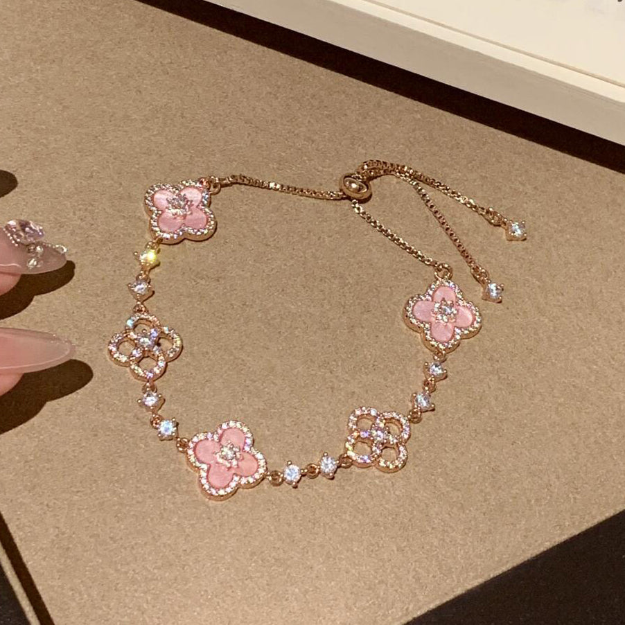 [Luxora]CLOVER 5 MOTIF PINK BLUE RED WHITE BRACELET