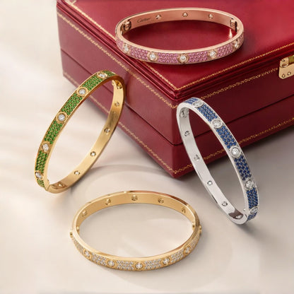 [OAK JURI]2026 PAVE GEMSTONE LOVE BRACELET 6.1MM 10 DIAMONDS