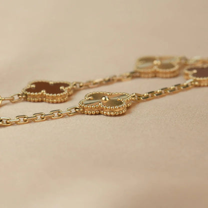 [Luxora] CLOVER 5 MOTIF RED CORNELIAN BRACELET COLLECTION