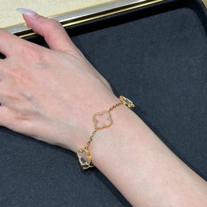 [Luxora]CLOVER 5 MOTIF ROCK CRYSTAL BRACELET