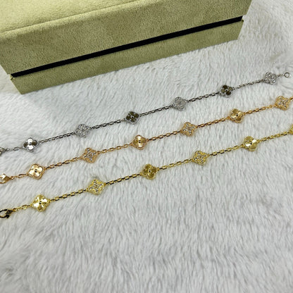 [Luxora]CLOVER 6 MOTIF DIAMOND LASER BRACELET