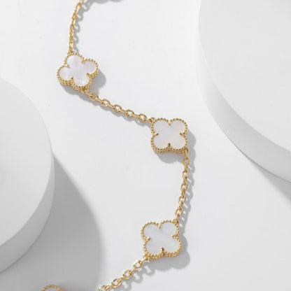 [Luxora]CLOVER 10 MOTIFS WHITE MOTHER OF PEARL NECKLACE