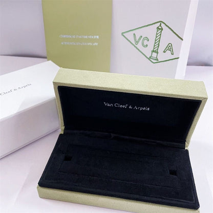 [Luxora] VA CLOVER BOX GIFT BAG