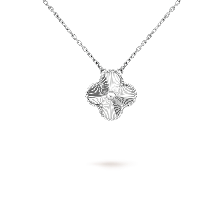 [Luxora]CLOVER 15MM NECKLACE SILVER COLLECTION