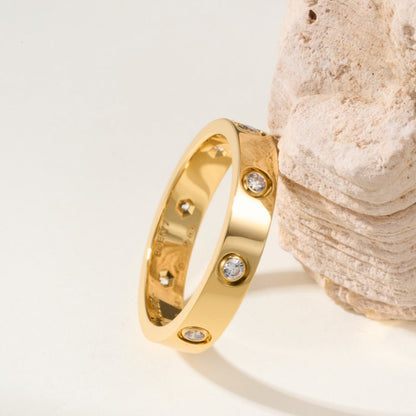 [Luxora]LOVE 4MM 8 DIAMOND RING