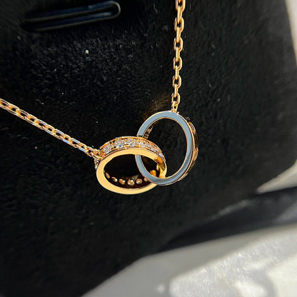 [Luxora]LOVE DOUBLE RING HALF DIAMOND NECKLACE