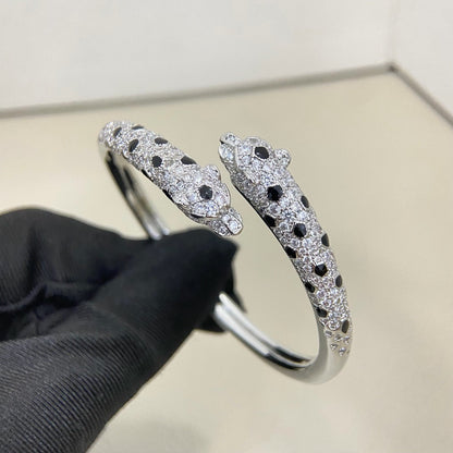 [Luxora]PANTHERE DOUBLE HEADED HALF DIAMOND OPEN BRACELET