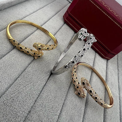 [Luxora]PANTHERE DOUBLE HEADED HALF DIAMOND OPEN BRACELET