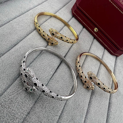 [Luxora]PANTHERE DOUBLE HEADED HALF DIAMOND OPEN BRACELET