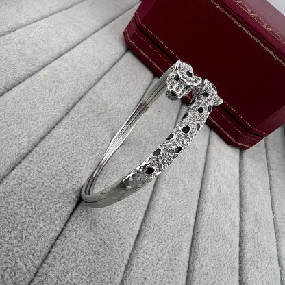 [Luxora]PANTHERE DOUBLE HEADED HALF DIAMOND OPEN BRACELET