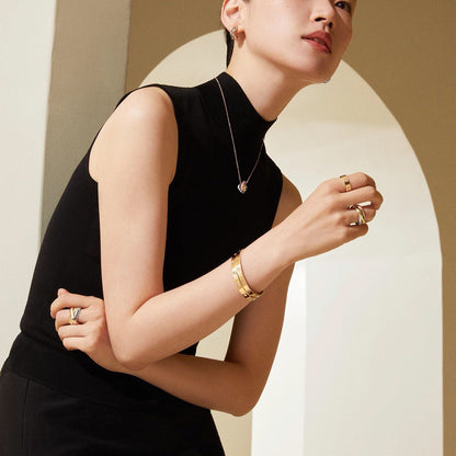 [Luxora]TRINITY CUSHION NECKLACE COLLECTION