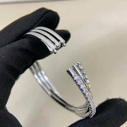 [Luxora]ETINCELLE HALF-PAVED DIAMOND BRACELET