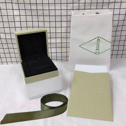 [Luxora] VA CLOVER BOX GIFT BAG