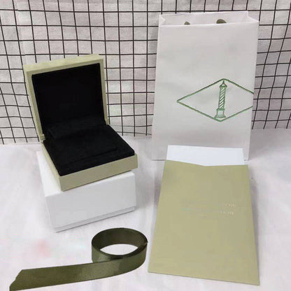 [Luxora] VA CLOVER BOX GIFT BAG