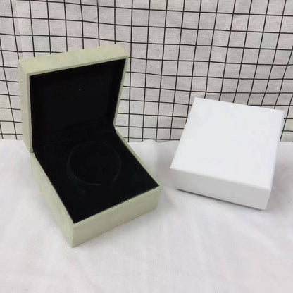[Luxora] VA CLOVER BOX GIFT BAG