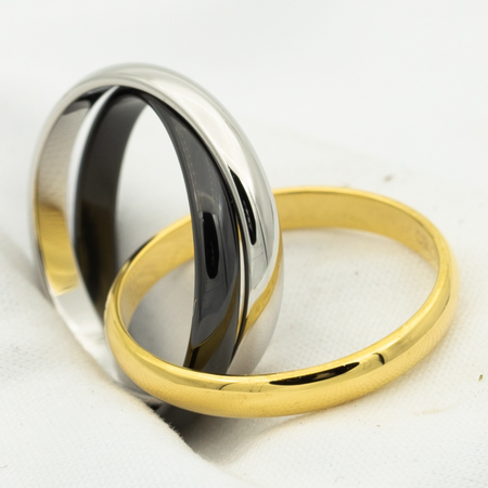 [Luxora]TRINITY RING SCHWARZ GOLD SILBER