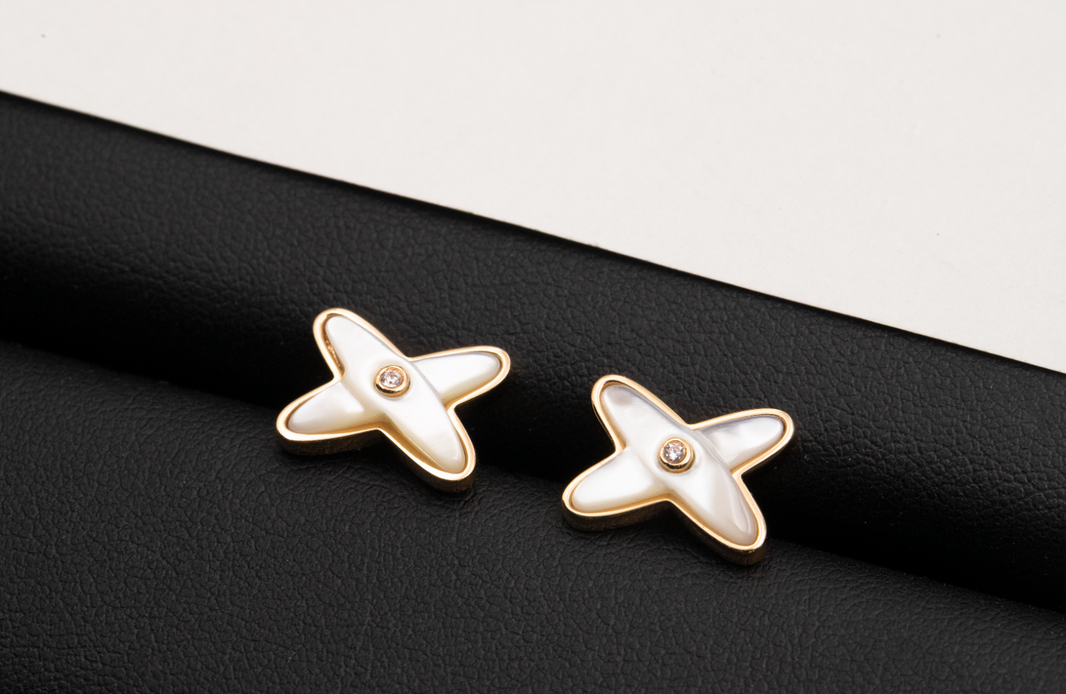 [Luxora]JEUX DE WHITE MOP ローズゴールド ダイヤモンド イヤリング