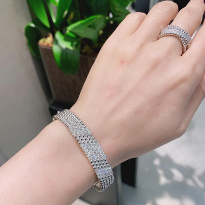 [OAK JURI]  FIVE-ROW DIAMOND BRACELET