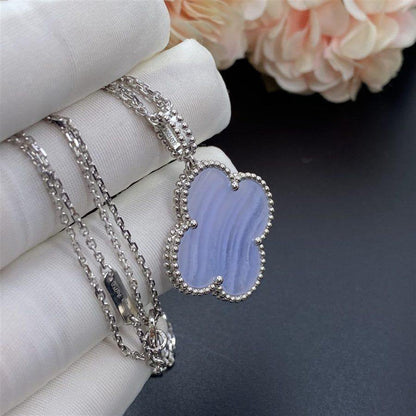[Luxora]CLOVER SILVER CHALCEDONY BIG CLOVER NECKLACE